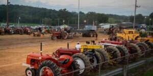 Beaver Valley Antique Equipment and Craft Association in PA - Tractor pull events